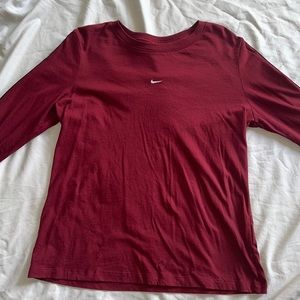 Maroon Nike long sleeve t-shirt